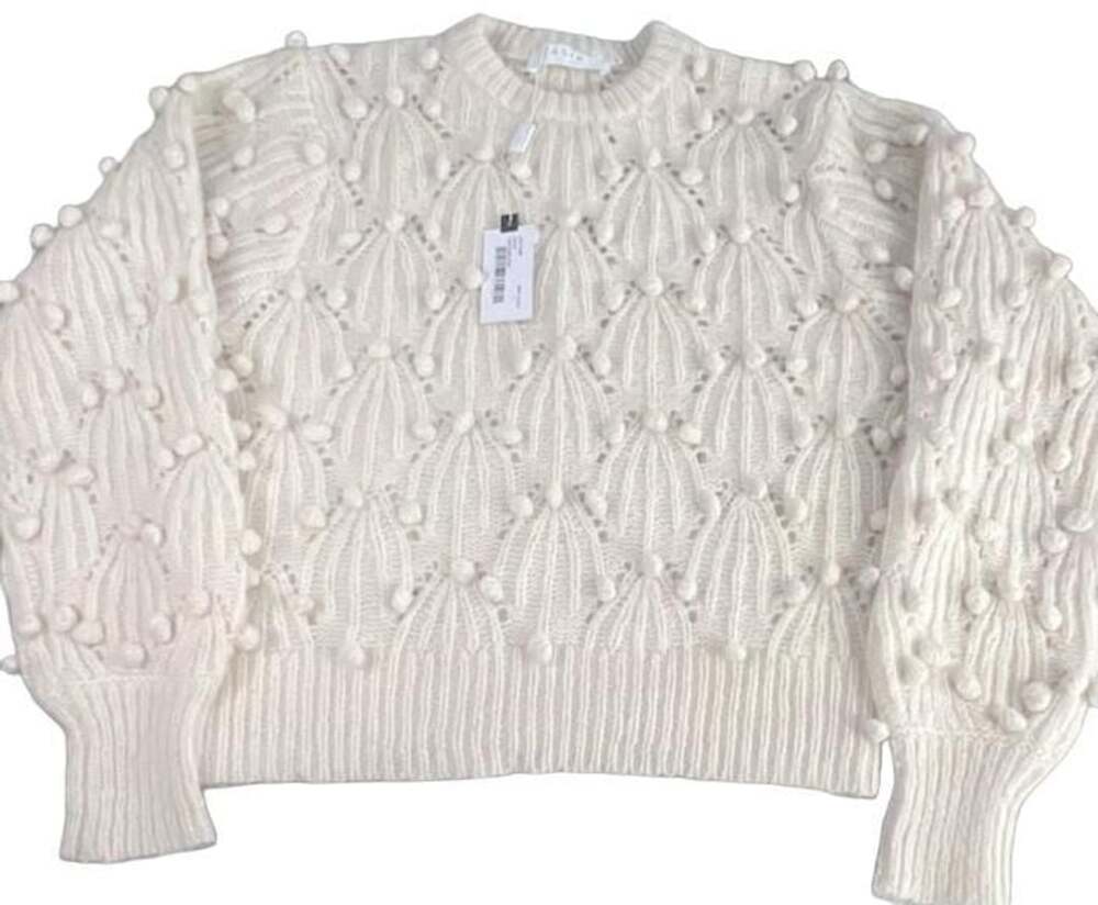 ASTR The Label Lexi Sweater Size L Cream Alpaca Wool Pom Pom Pullover